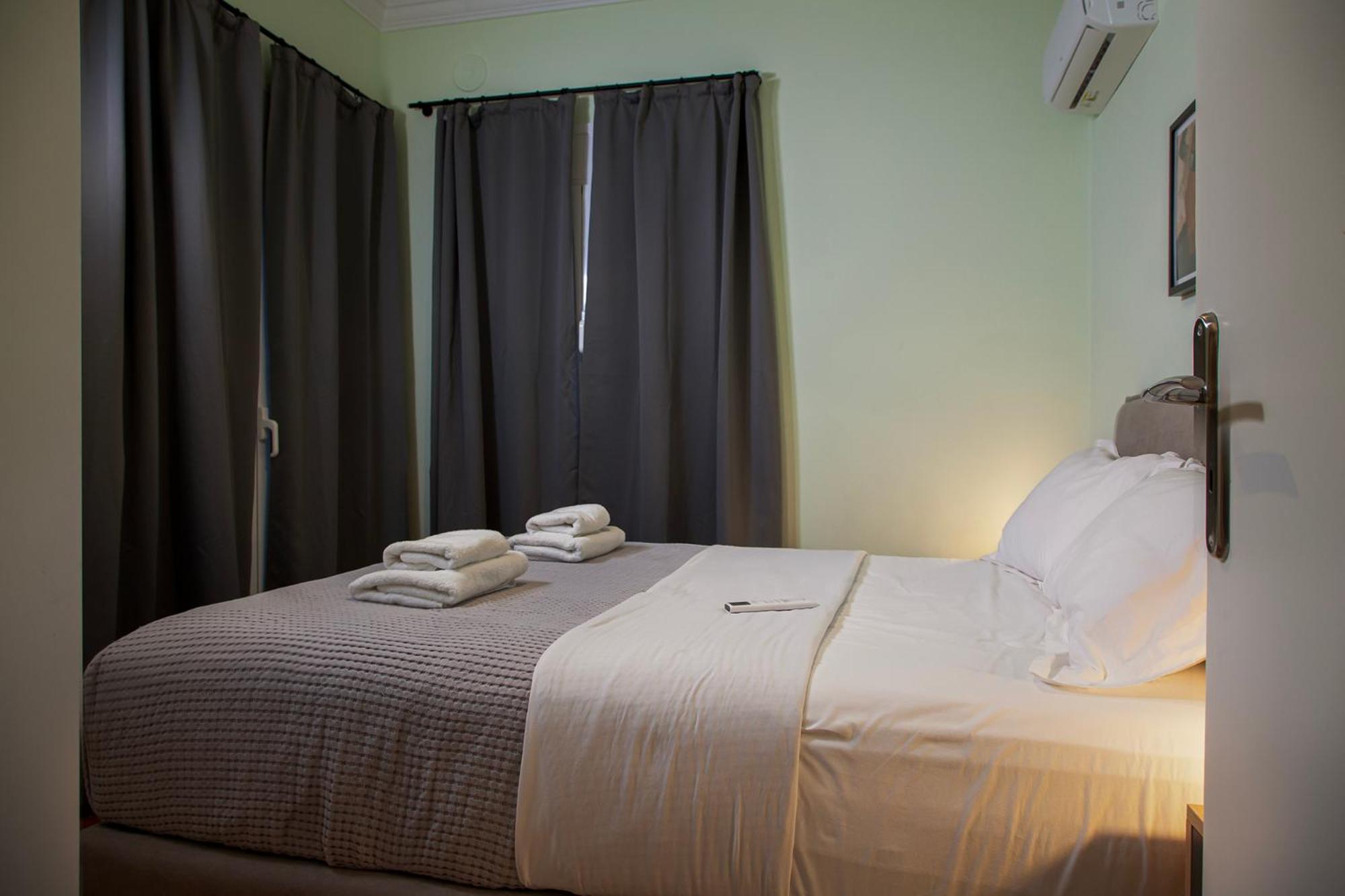 Aris123 By Smart Cozy Suites - Apartments In The Heart Of Athens - 5 Minutes From Metro - Available 24Hr Εξωτερικό φωτογραφία
