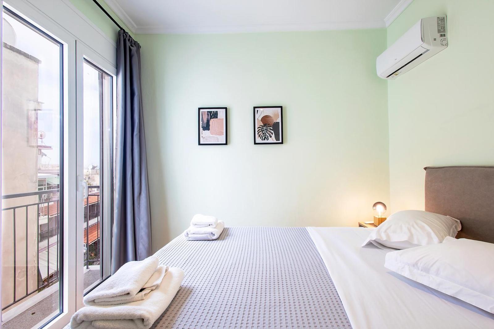 Aris123 By Smart Cozy Suites - Apartments In The Heart Of Athens - 5 Minutes From Metro - Available 24Hr Εξωτερικό φωτογραφία